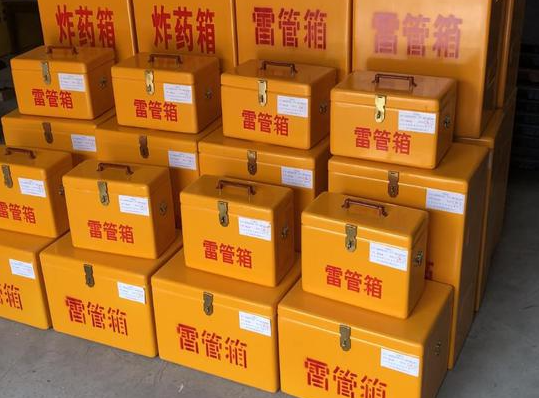 即墨玻璃钢雷管箱的使用寿命一般是多少？