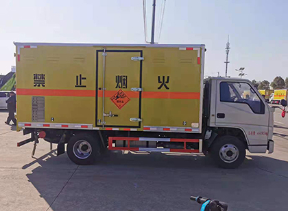 即墨爆破器材运输车技术升级与安全合规新趋势