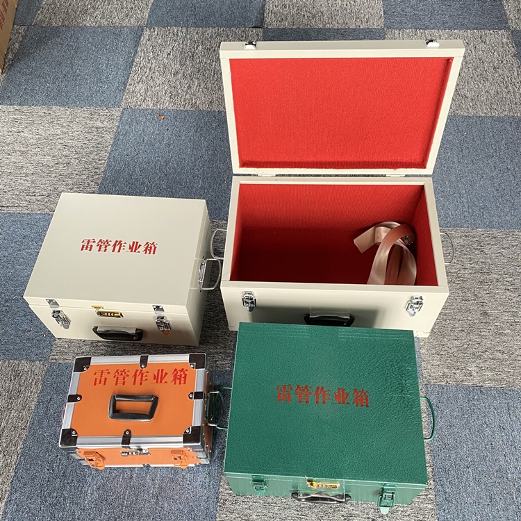 即墨爆破工程作业箱如何选择？玻璃钢与传统材质的全面对比